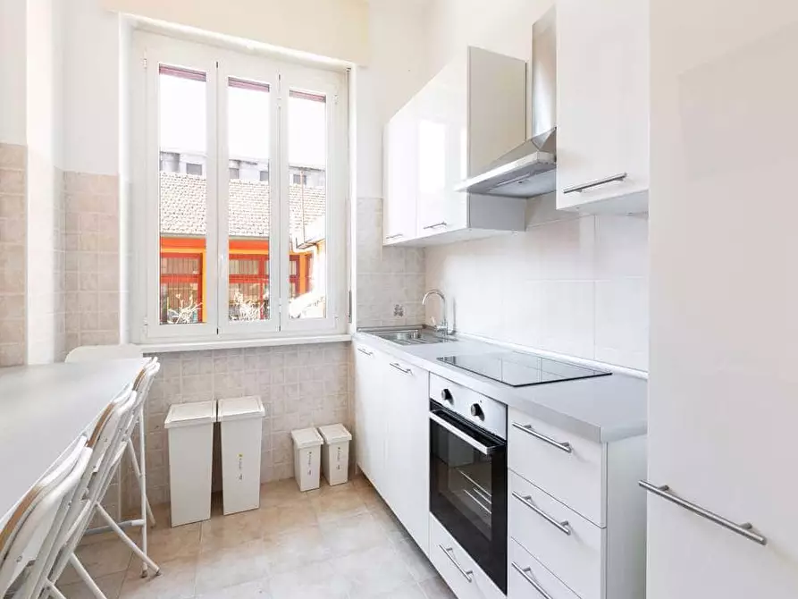 Immagine 12 di Camera in affitto  in Via Pantigliate6 a Milano