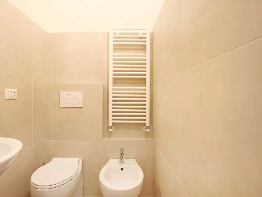 Immagine 19 di Camera in affitto  in Via Carlo Marx26 a Milano