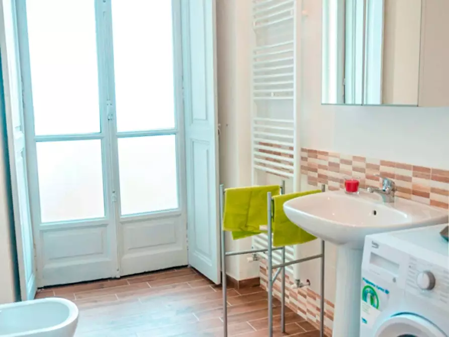 Immagine 23 di Camera in affitto  in Piazza Emanuele Filiberto a Torino