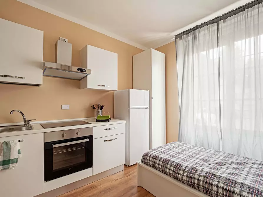 Immagine 6 di Appartamento in affitto  in Via Isaac Newton18A a Milano