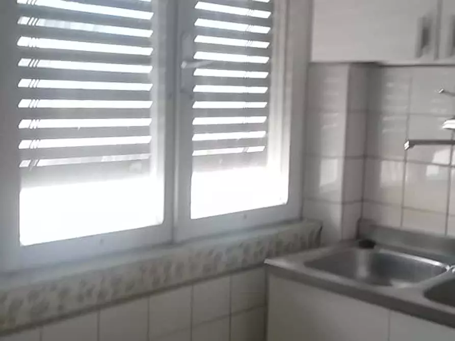 Immagine 15 di Camera in affitto  in Via Castelbarco18 a Trento