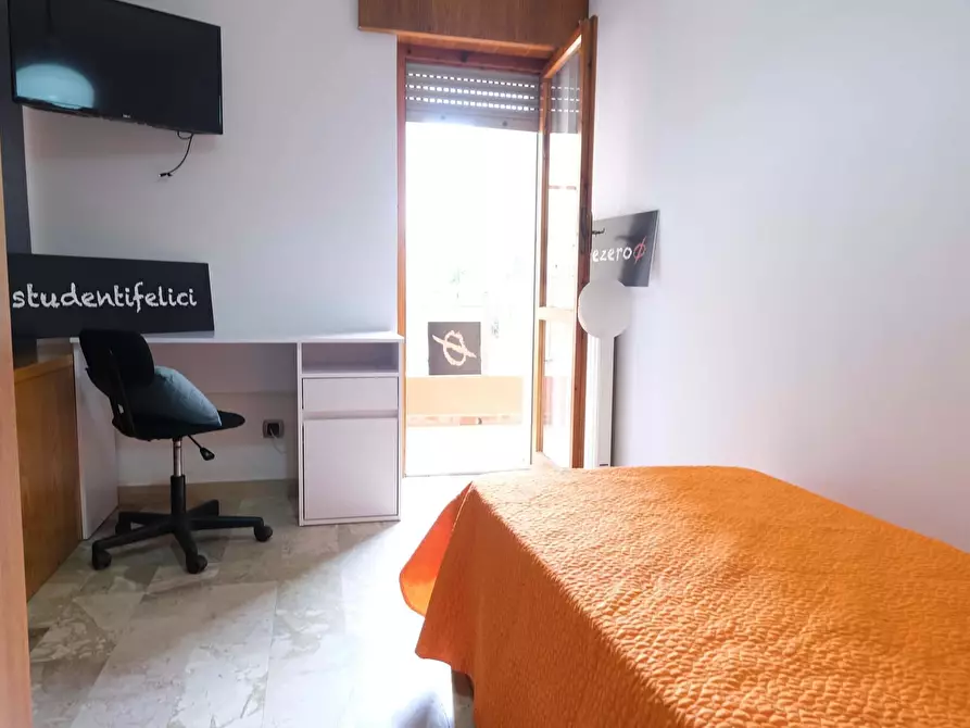 Immagine 1 di Camera in affitto  in Via Andrea Cordedda4 a Sassari