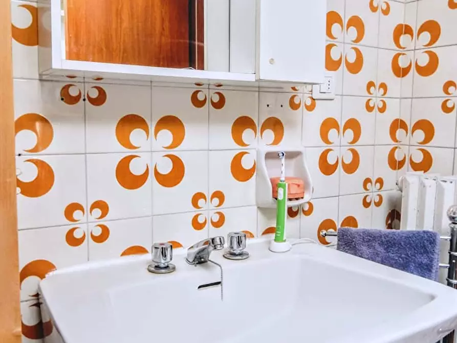 Immagine 11 di Camera in affitto  in Vicolo Mustacchi8 a Verona