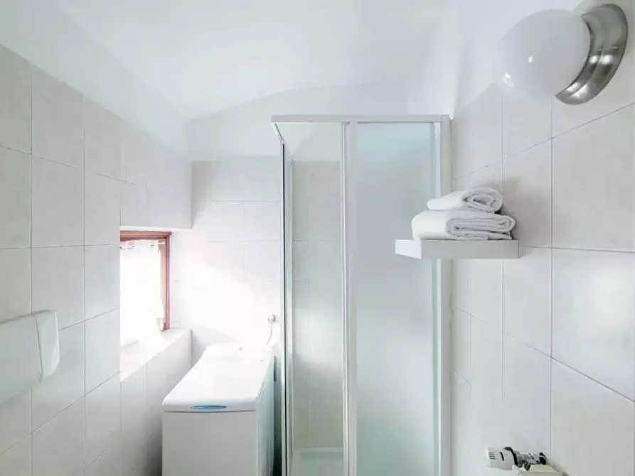 Immagine 23 di Appartamento in affitto  in Piazza Roma29 a Como