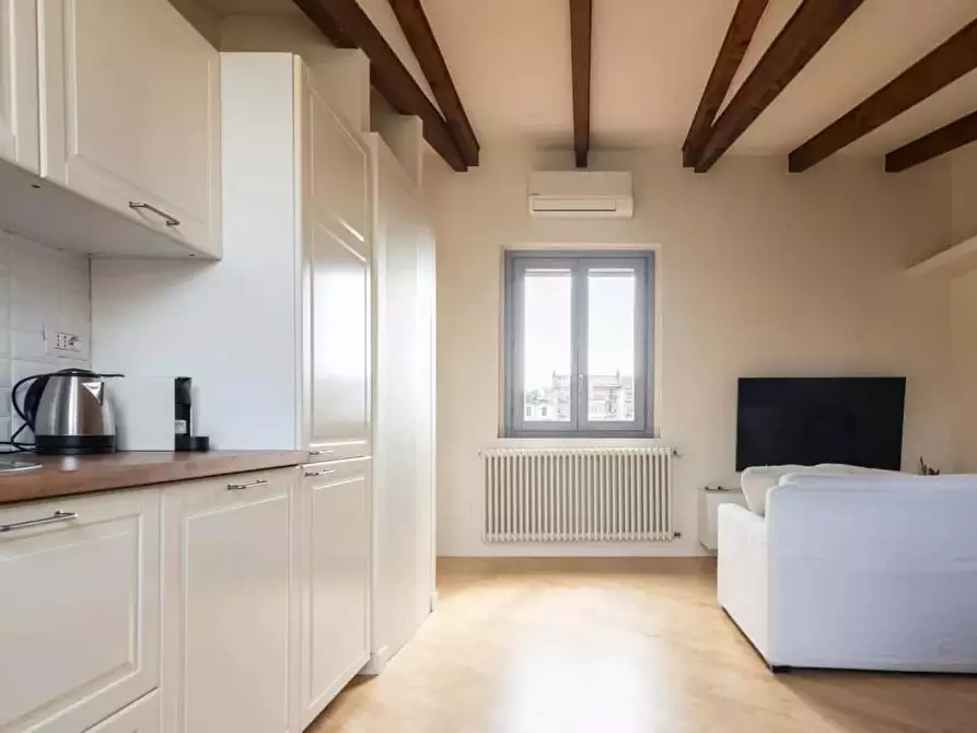 Immagine 17 di Appartamento in affitto  in Via Lodovico Settala43 a Milano