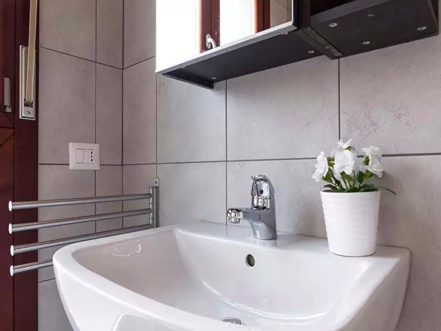 Immagine 15 di Camera in affitto  in Largo Cavalieri di Malta4 a Milano