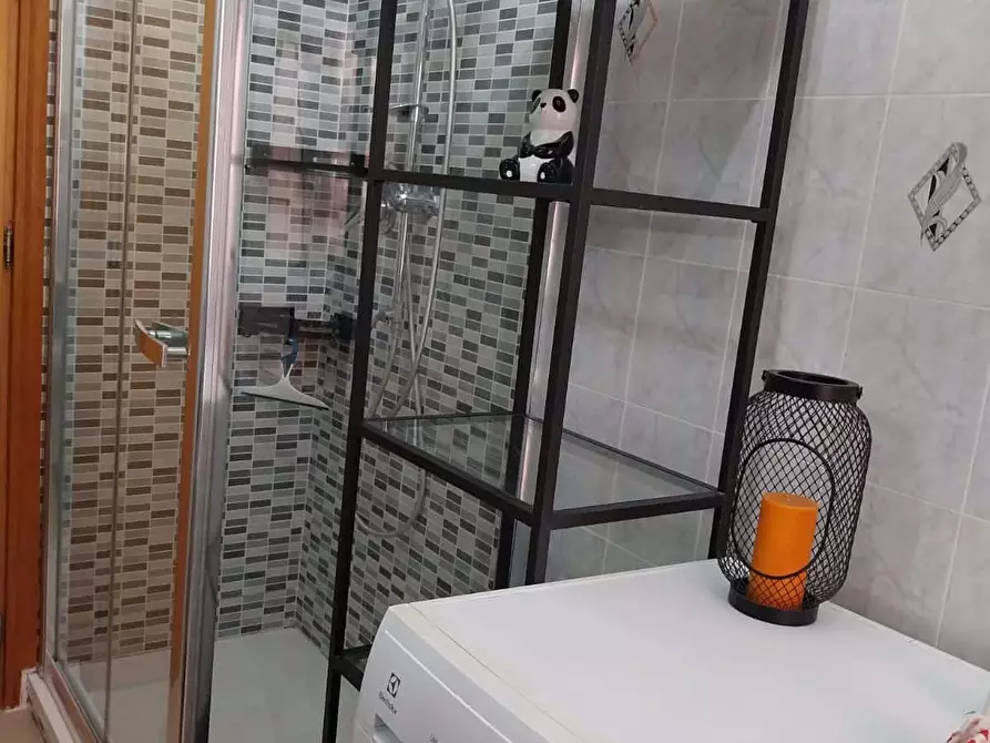 Immagine 9 di Appartamento in affitto  in Via Calpurnio Pisone96 a Roma