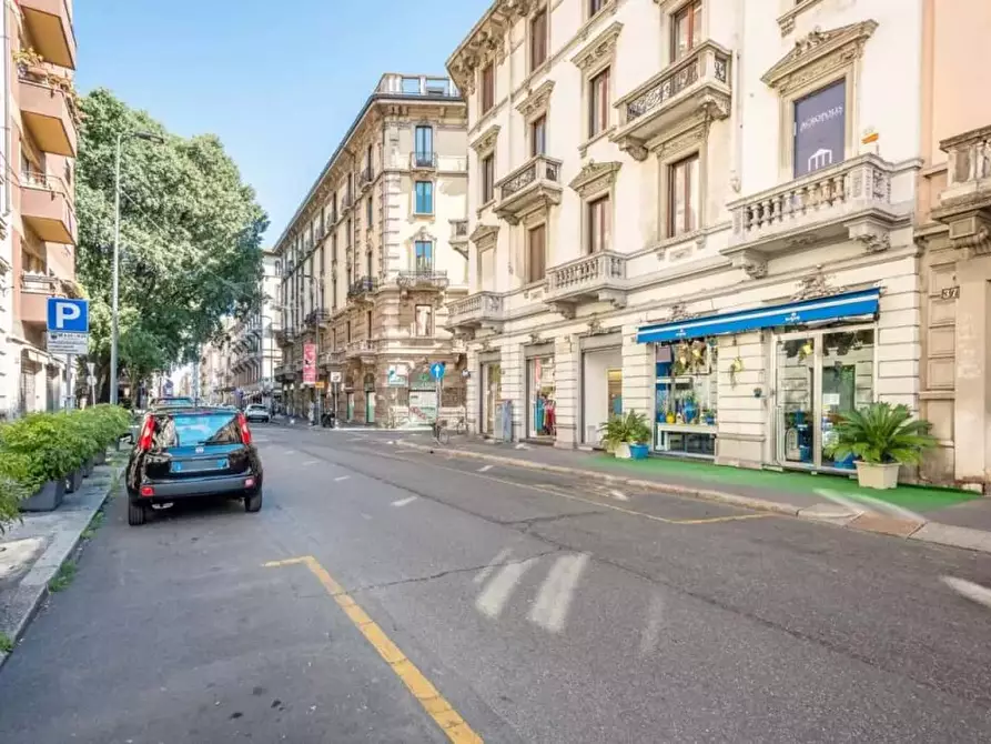 Immagine 25 di Appartamento in affitto  in Via San Gregorio43 a Milano