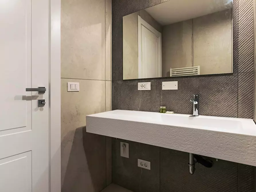 Immagine 16 di Appartamento in affitto  in Via Mario de Maria a Bologna