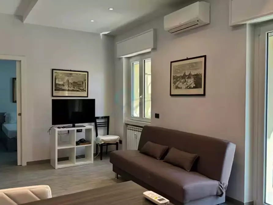 Immagine 5 di Appartamento in affitto  in Via Montefalco15 a Roma