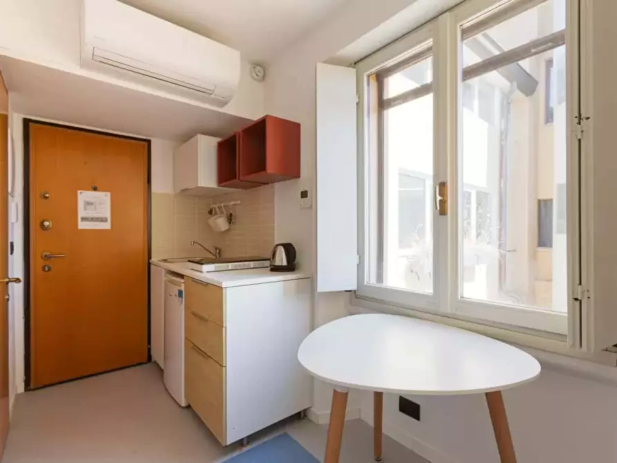 Immagine 13 di Appartamento in affitto  in Corso Magenta25 a Milano