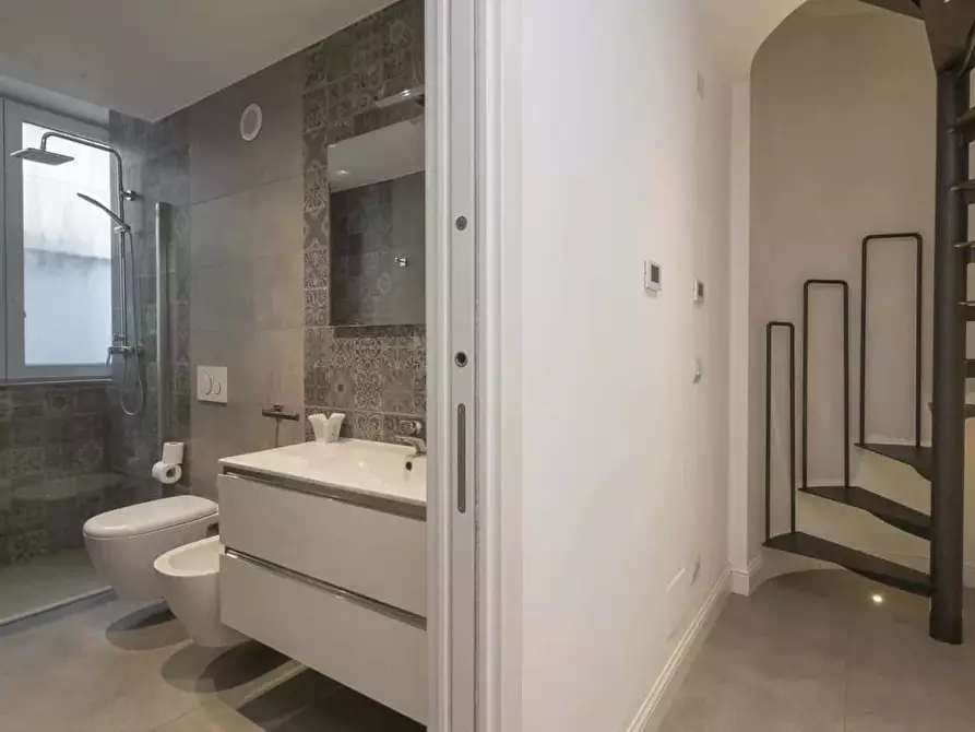 Immagine 12 di Appartamento in affitto  in Via della Moscova27 a Milano