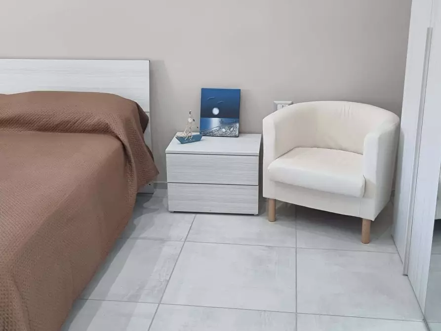 Immagine 2 di Camera in affitto  in Via dei Tribunali268 a Napoli