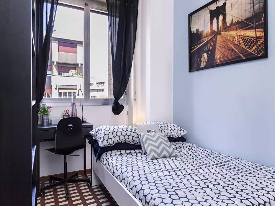 Immagine 5 di Camera in affitto  in Via Giuseppe Frua16 a Milano