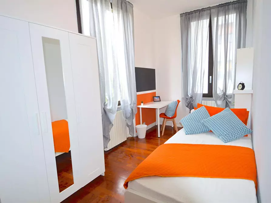 Immagine 3 di Camera in affitto  in Via Emilia Ovest330 a Modena