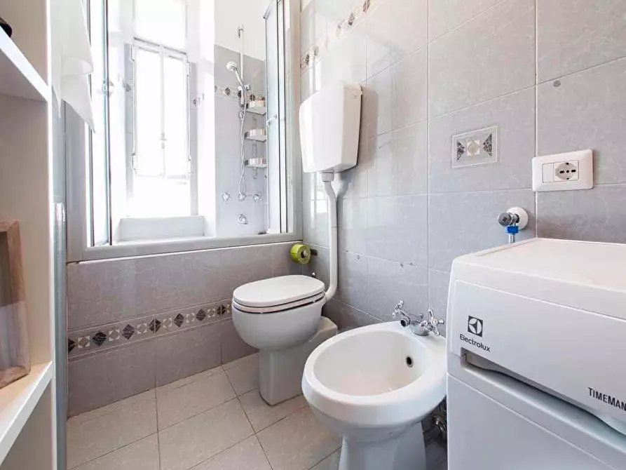 Immagine 22 di Camera in affitto  in Viale Giovanni da Cermenate18 a Milano