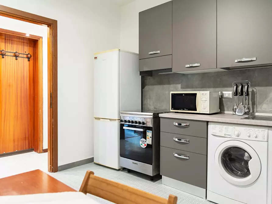 Immagine 10 di Appartamento in affitto  in Viale Puglie20 a Milano