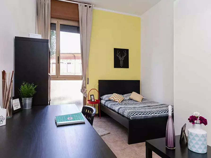 Immagine 5 di Camera in affitto  in Viale Giovanni Vicini20 a Bologna