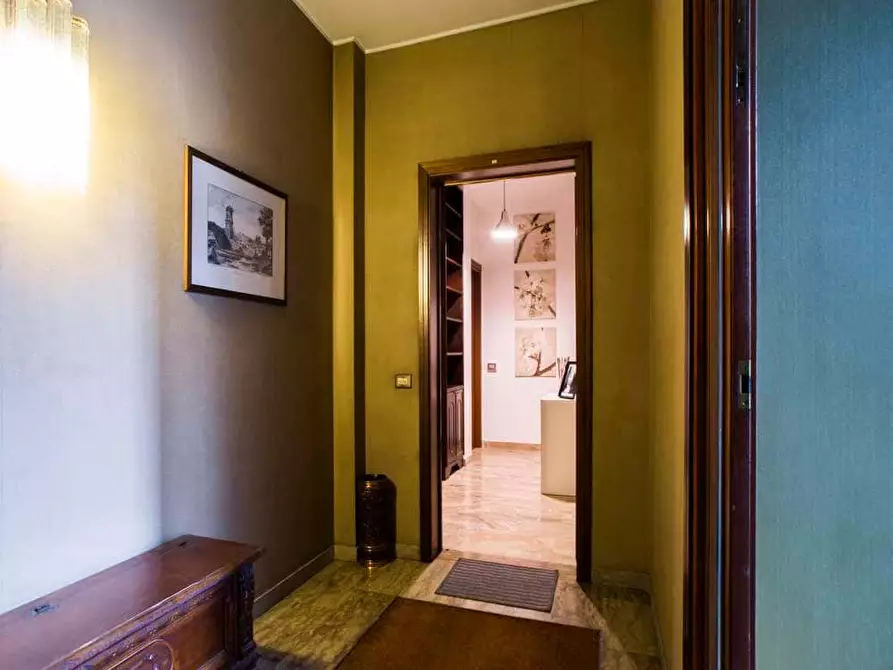 Immagine 49 di Camera in affitto  in Piazza Carlo Stuparich8 a Milano