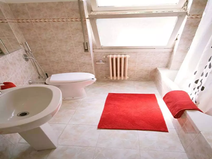 Immagine 20 di Camera in affitto  in Via Carlo Pisacane34 a Milano