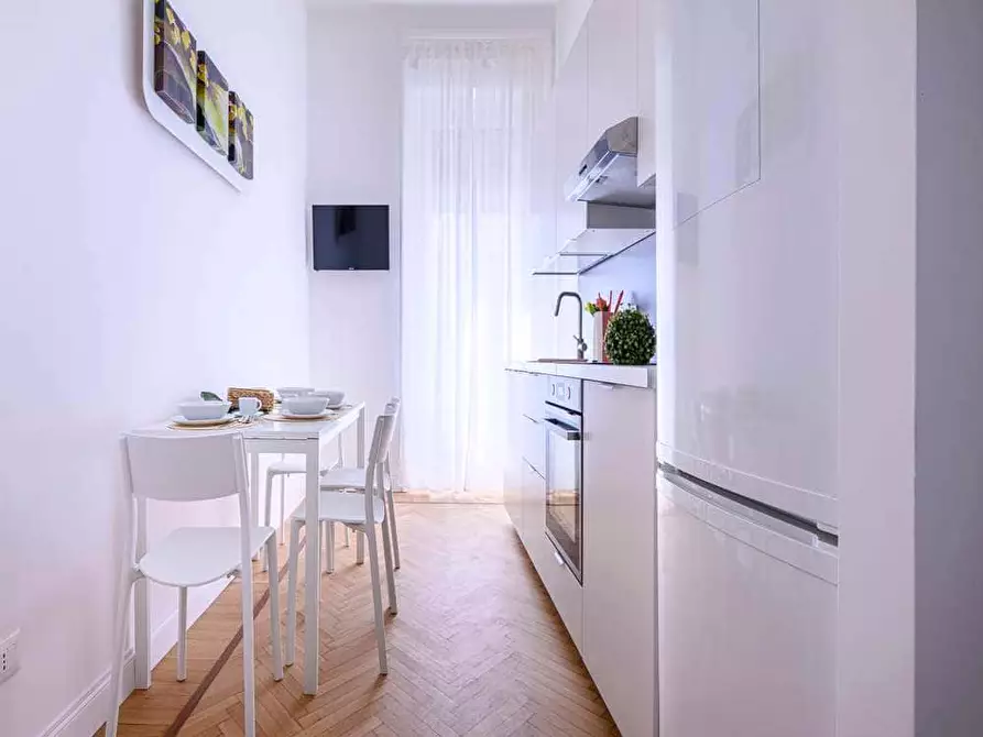 Immagine 34 di Camera in affitto  in Via Spalato2 a Milano