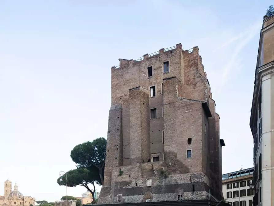 Immagine 23 di Appartamento in affitto  in Via Cavour310 a Roma