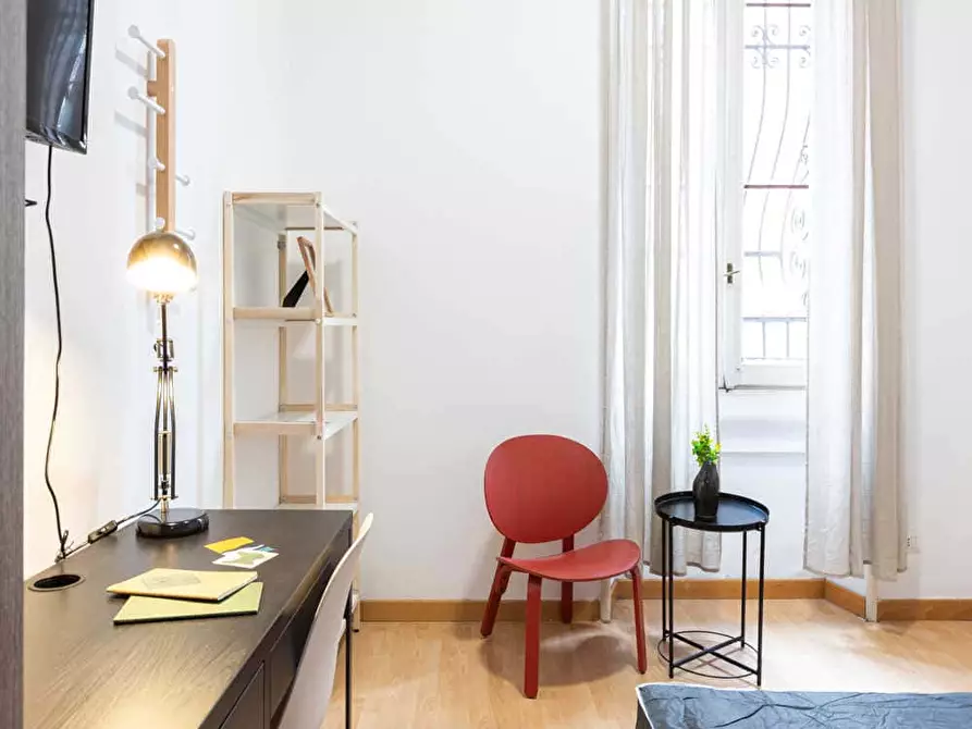 Immagine 2 di Camera in affitto  in Via Comelico8 a Milano