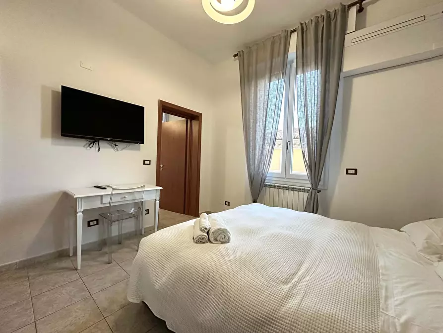 Immagine 10 di Appartamento in affitto  in Via Irnerio23 a Bologna