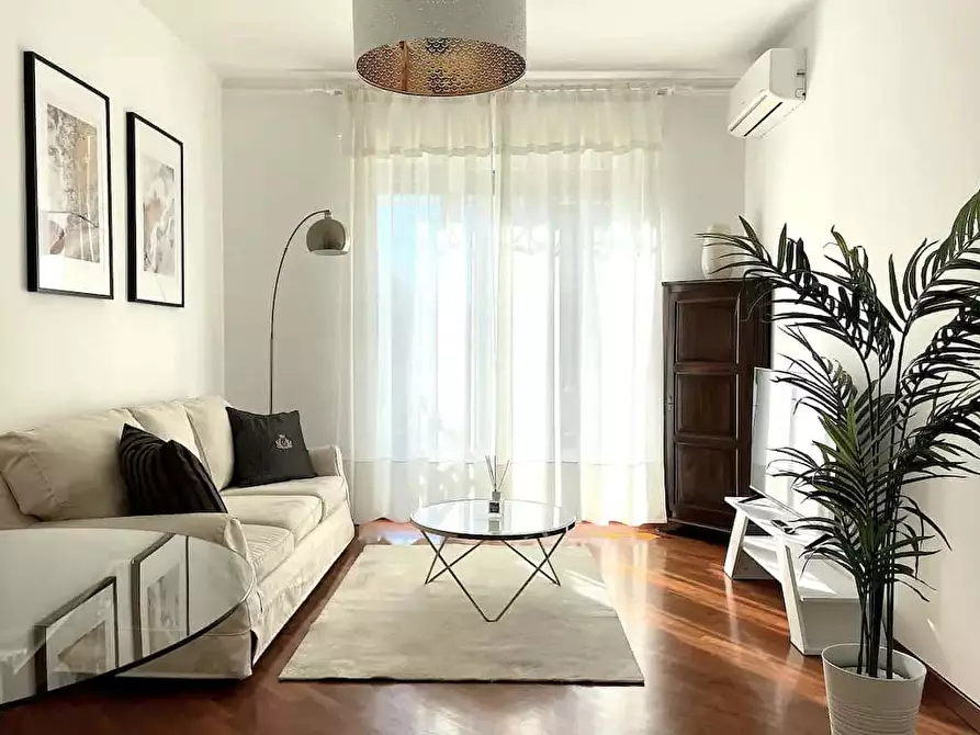 Immagine 1 di Appartamento in affitto  in Via Carlo Dolci38 a Milano