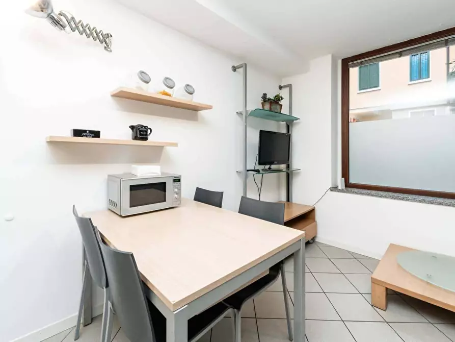 Immagine 17 di Appartamento in affitto  in Via Alessandro Stradella9a a Milano