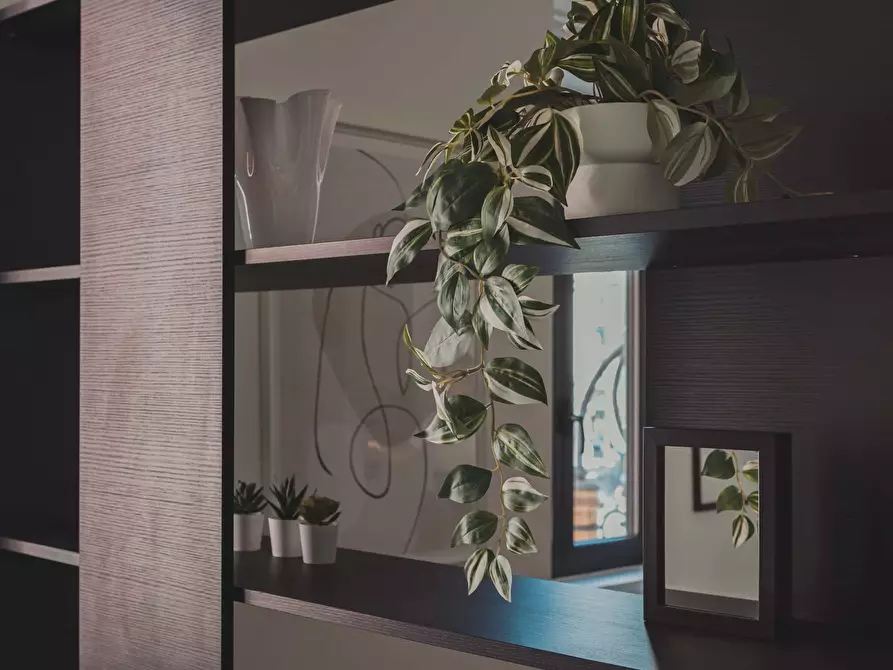 Immagine 10 di Appartamento in affitto  in Via Mazzini53 a Trieste