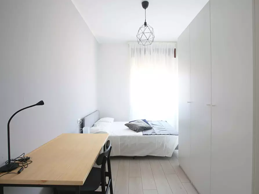 Immagine 1 di Camera in affitto  in Via Giuseppe Soli9 a Modena