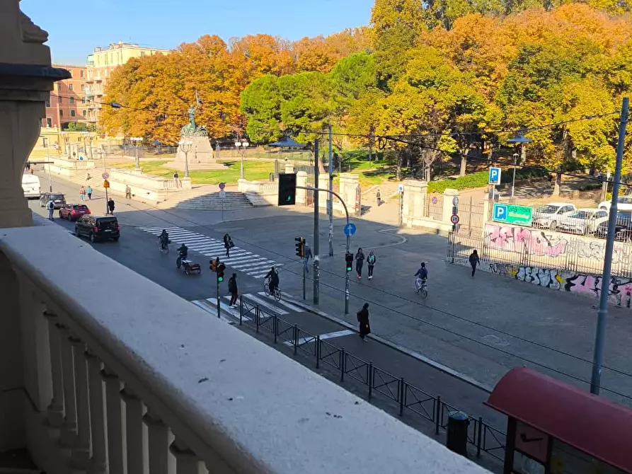 Immagine 149 di Appartamento in affitto  in Via Irnerio9 a Bologna