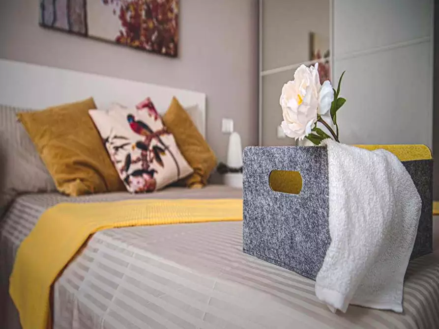 Immagine 5 di Camera in affitto  in Via Spalato2 a Milano