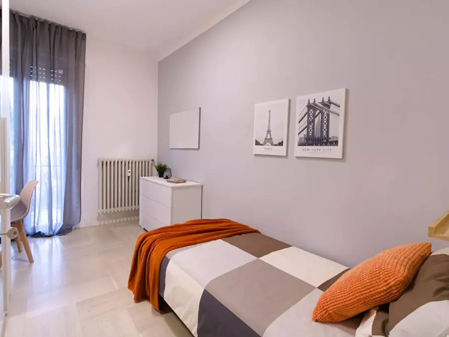 Immagine 3 di Camera in affitto  in Via Senatore Diogene Valotti22 a Brescia