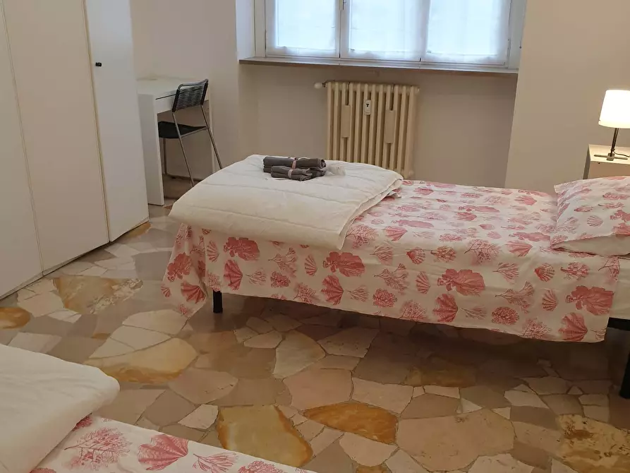 Immagine 9 di Camera in affitto  in Piazza Simone Bolivar8 a Milano