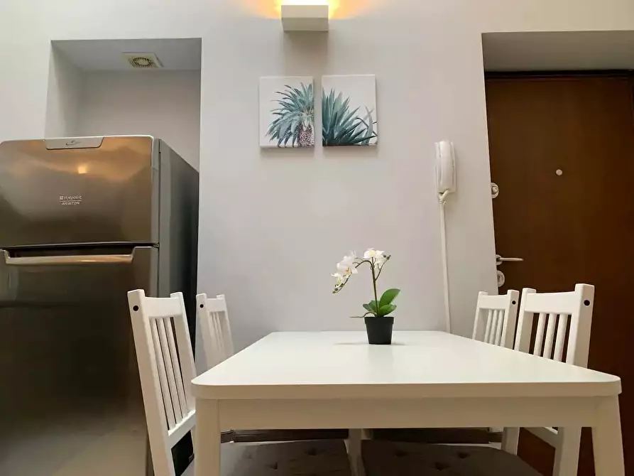 Immagine 9 di Appartamento in affitto  in Via Pietro Maroncelli11 a Milano