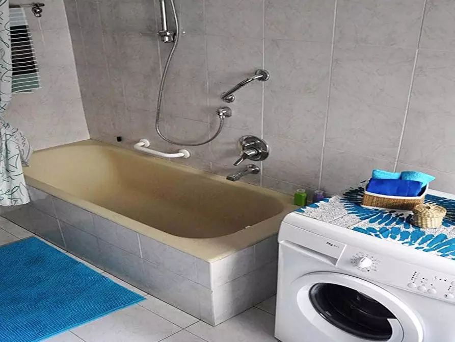 Immagine 27 di Camera in affitto  in Viale Abruzzi66 a Milano