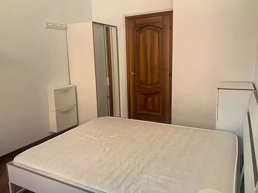 Immagine 4 di Camera in affitto  in Viale Sarca a Milano