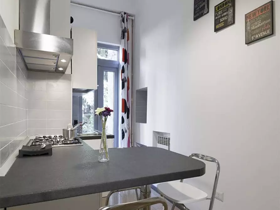 Immagine 10 di Camera in affitto  in Via Riccardo Arnò10 a Milano