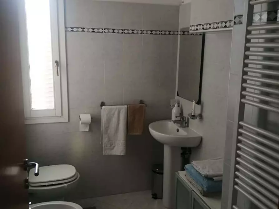 Immagine 5 di Appartamento in affitto  in Via Achille Casanova1 a Bologna