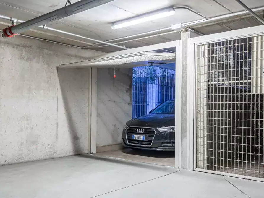 Immagine 37 di Appartamento in affitto  in Via Maestri Campionesi16 a Milano