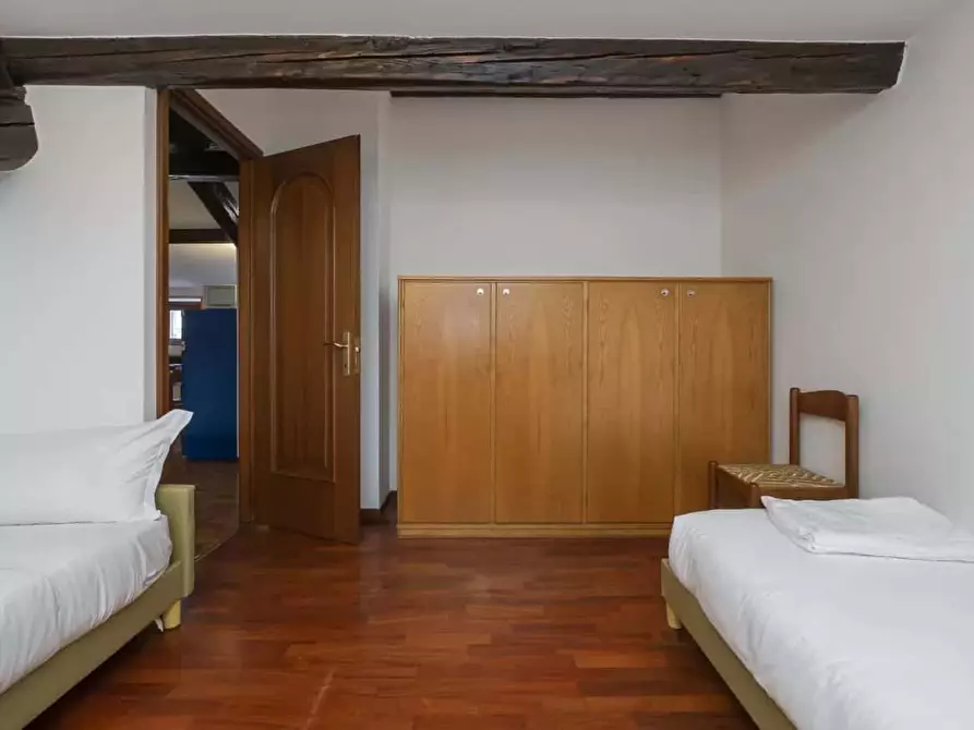 Immagine 23 di Appartamento in affitto  in Via Ferrante Aporti22 a Milano