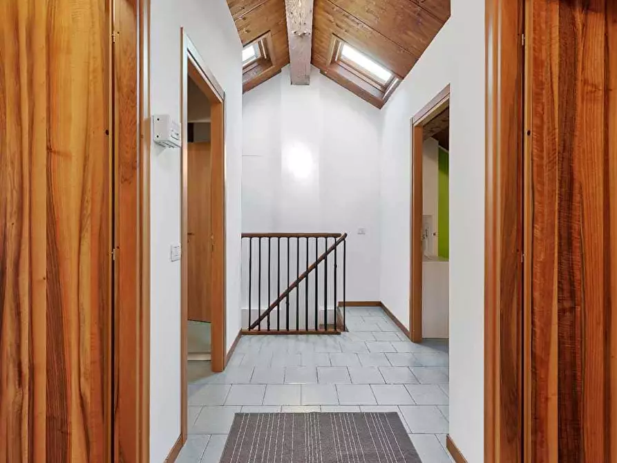 Immagine 5 di Camera in affitto  in Via Jacopo della Quercia11 a Milano