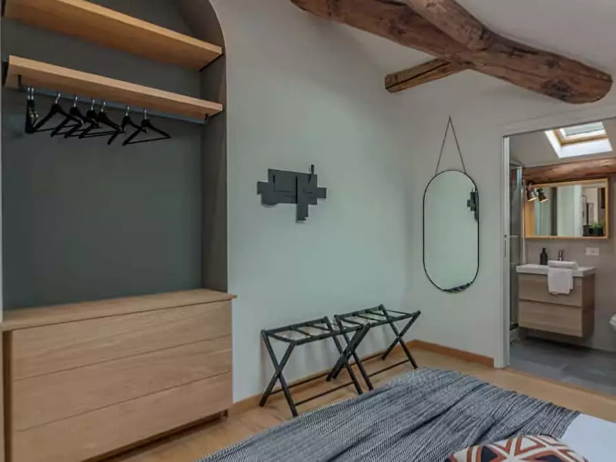 Immagine 25 di Appartamento in affitto  in Via Magenta30 a Como