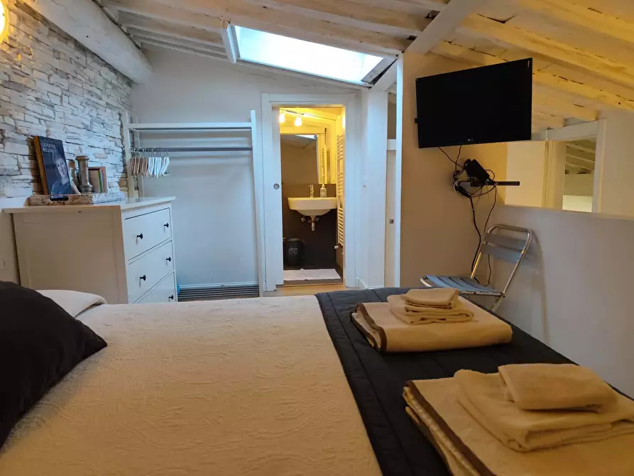 Immagine 31 di Appartamento in affitto  in Via San Zanobi96 a Firenze