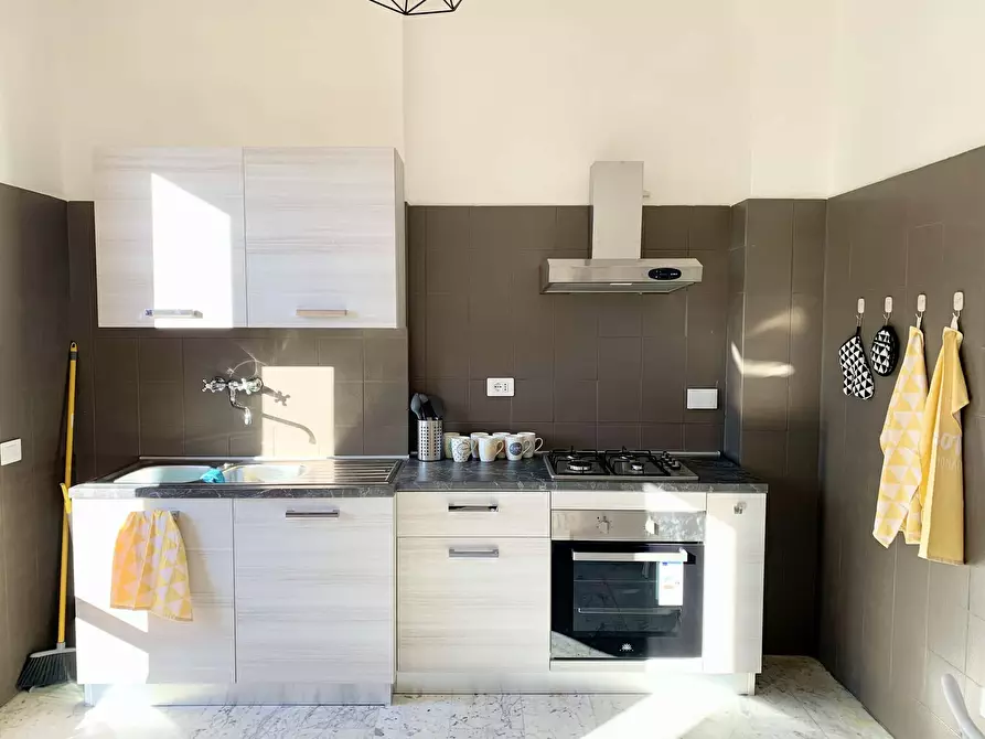 Immagine 14 di Camera in affitto  in Viale Francesco Redi45 a Firenze