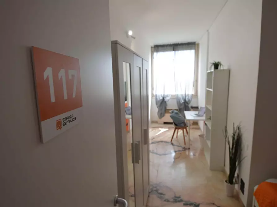 Immagine 3 di Camera in affitto  in Via Alfeo Corassori70 a Modena