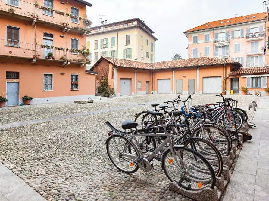 Immagine 20 di Appartamento in affitto  in Via San Bernardo1 a Milano