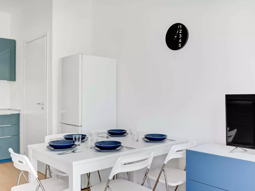 Immagine 8 di Camera in affitto  in Via Stromboli1 a Milano